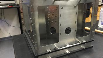 Custom rodent cage